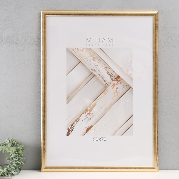 Фоторамка пластик Фоторамка пластик "МИРАМ" 50х70 см, 647211 золото (пластиковый экран)