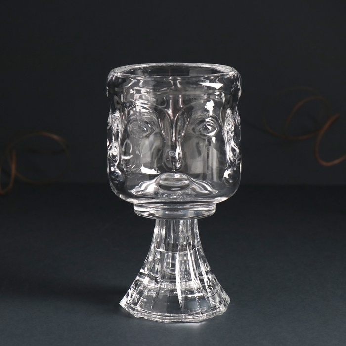Подсвечник стекло на 1 свечу d=5 см Подсвечник стекло на 1 свечу d=5 см "Лица" прозрачный 7х7х12,5 см