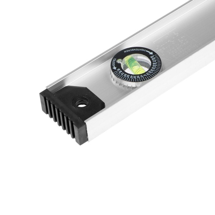 Уровень алюминиевый ТУНДРА  Уровень алюминиевый ТУНДРА "Рельс", 3 глазка (1 поворотный), 600 мм