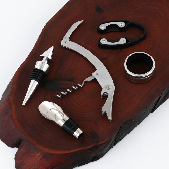 Винный набор: штопор, аэратор, каплеулавливатель, пробка для бутылки вина и нож для фольги «C уважением».