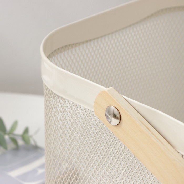Корзинка универсальная LaDо́m, 26,5×25,5×18 см, цвет белый Корзинка универсальная LaDо́m, 26,5×25,5×18 см, цвет белый