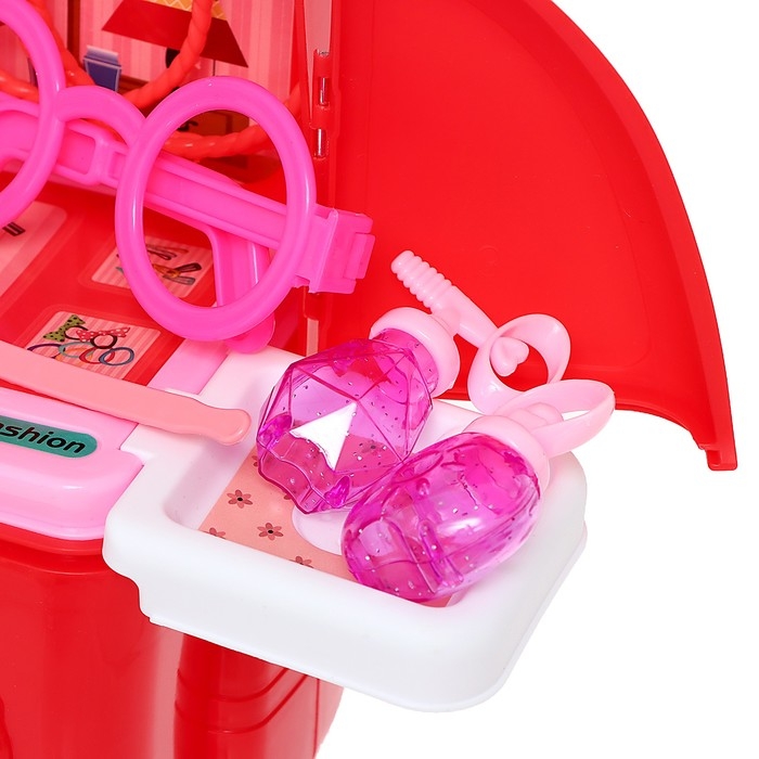 Игровой набор «Модница» с аксессуарами Игровой набор «Модница» с аксессуарами