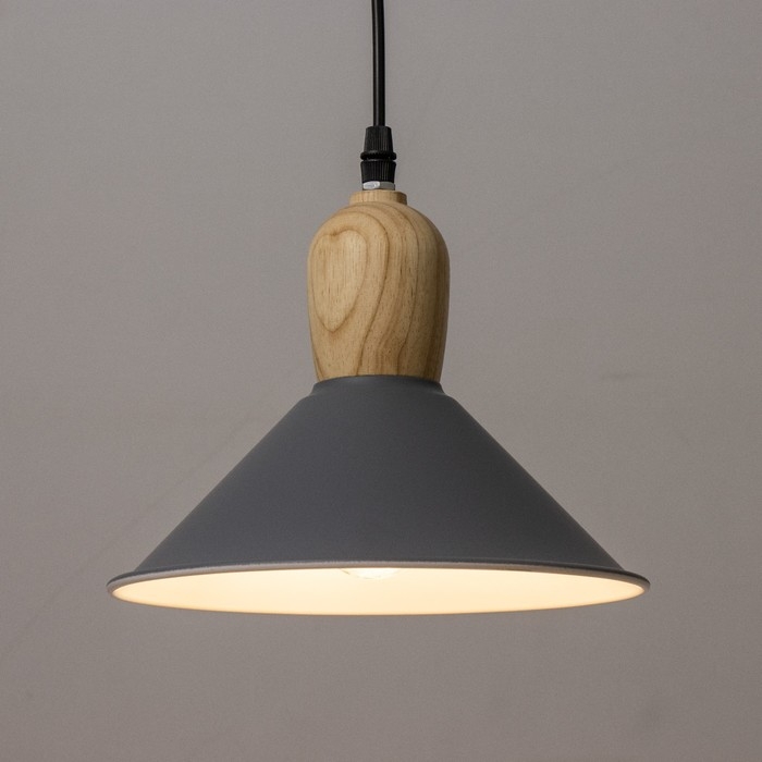 Светильник трековый «Кива» Е27 40Вт серый 22х22х21-121см Светильник трековый «Кива» Е27 40Вт серый 22х22х21-121см