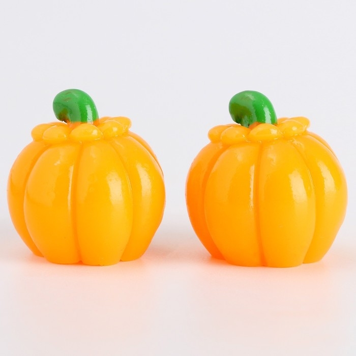 Миниатюра кукольная «Страшная тыква», набор 2 шт., размер 1 шт. — 2 × 2,2 × 2 см