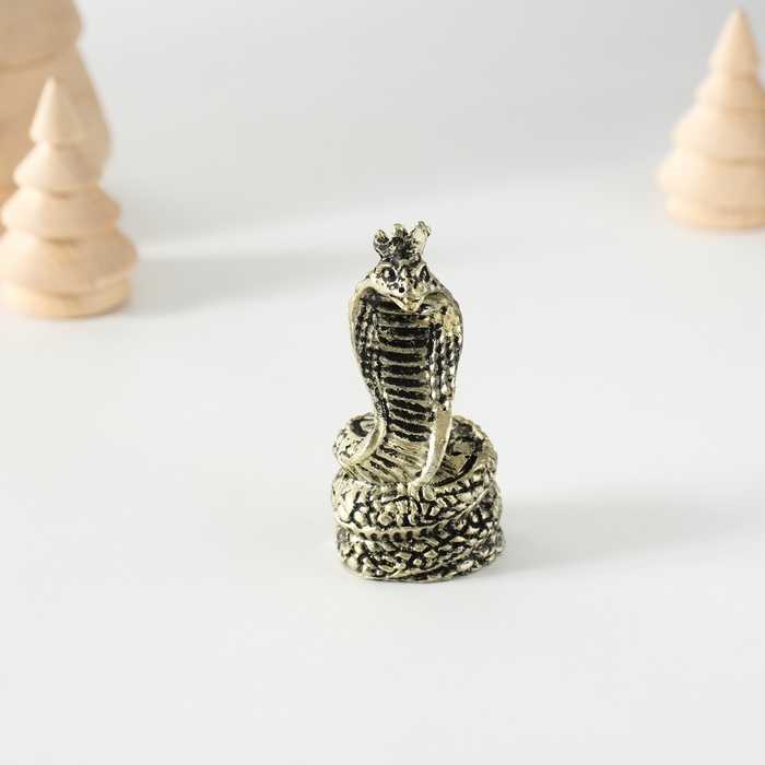 Сувенир полистоун Сувенир полистоун "Королевская кобра" МИКС 3х2,5х6 см