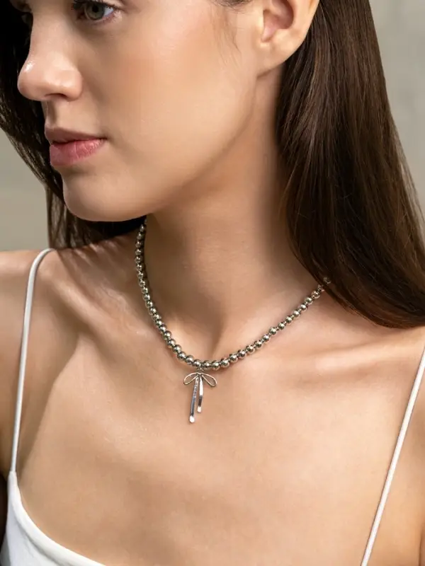 Колье из бусин &laquo;Бантик. Нежность&raquo;, L=30 см, цвет серебро