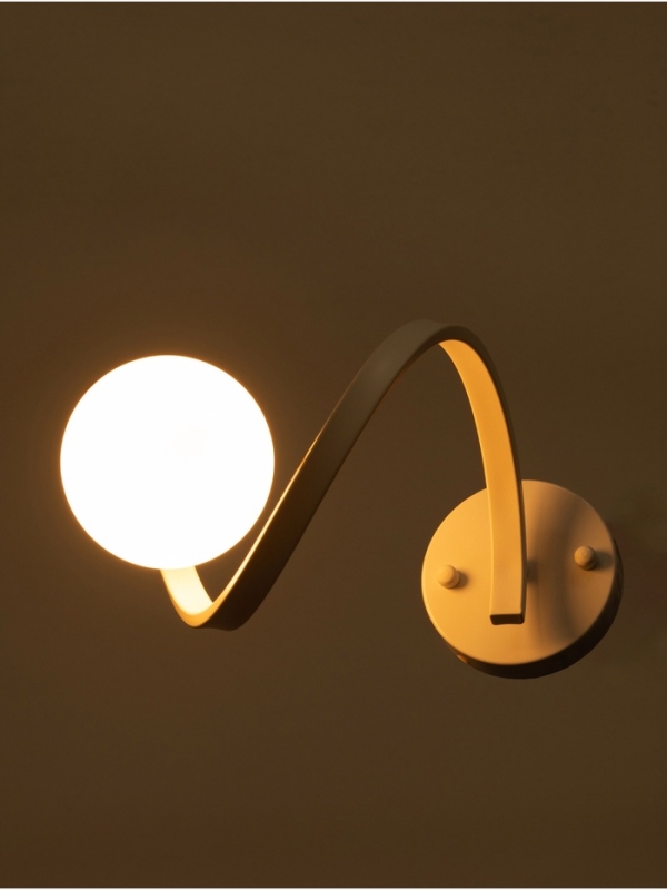 Бра Nadine 1х10Вт GU10 белый 37х16х32см Бра Nadine 1х10Вт GU10 белый 37х16х32см