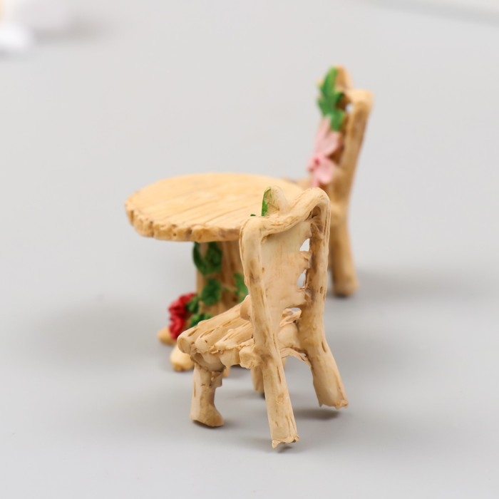 Фигурка для флорариума полистоун  Фигурка для флорариума полистоун "Стол со стульчиками цветочные" набор