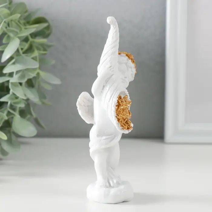 Фигурка полистоун &laquo;Белоснежный ангел с рогом с розами&raquo;, 5.5&times;4.5&times;13.5 см