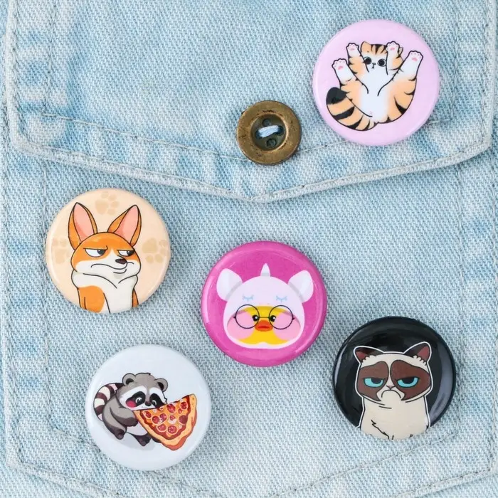 Значок металлический , закатной «Милые животные», d = 2,5 см, МИКС Значок металлический , закатной «Милые животные», d = 2,5 см, МИКС