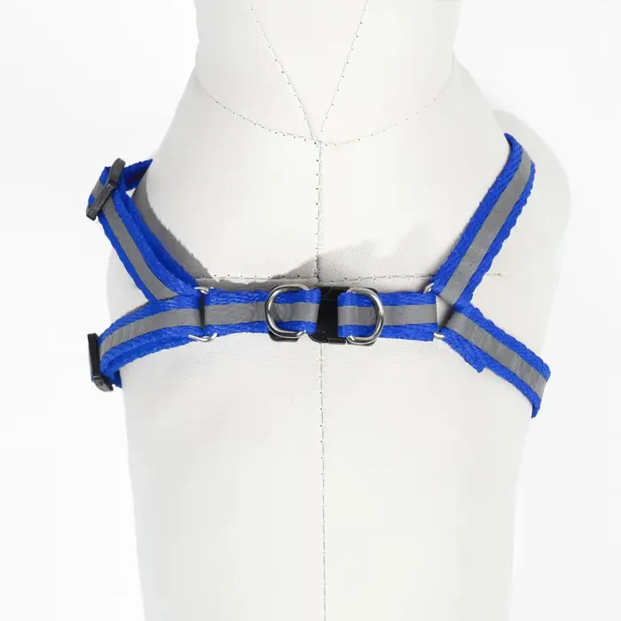 Комплект со светоотражающей лентой, ширина 1 см, поводок 120 см, шлейка 26-40 см, синий