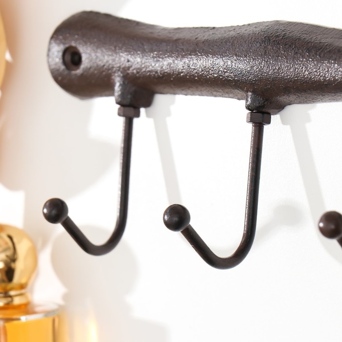 Крючки декоративные чугун Крючки декоративные чугун "Молоток" МИКС 14х25 см