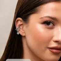 Серьга кафф &laquo;Стиль. Сердце&raquo;, белые в серебре