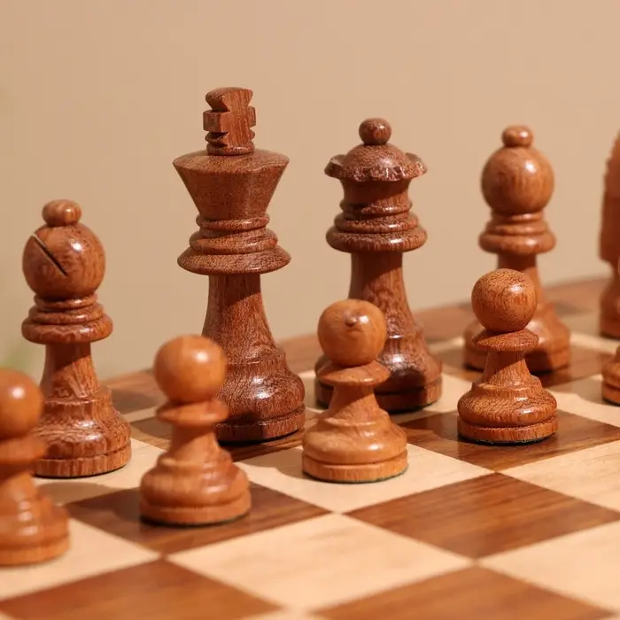 Игра настольная 3 в 1, шахматы, домино, кубики, доска 35&times;35 см, дерево шишам