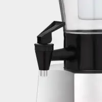 Башня пивная &laquo;Металлик&raquo;, 3 л, колба для льда, с подсветкой, 2 батарейки CR=2032, пластик, серебристая