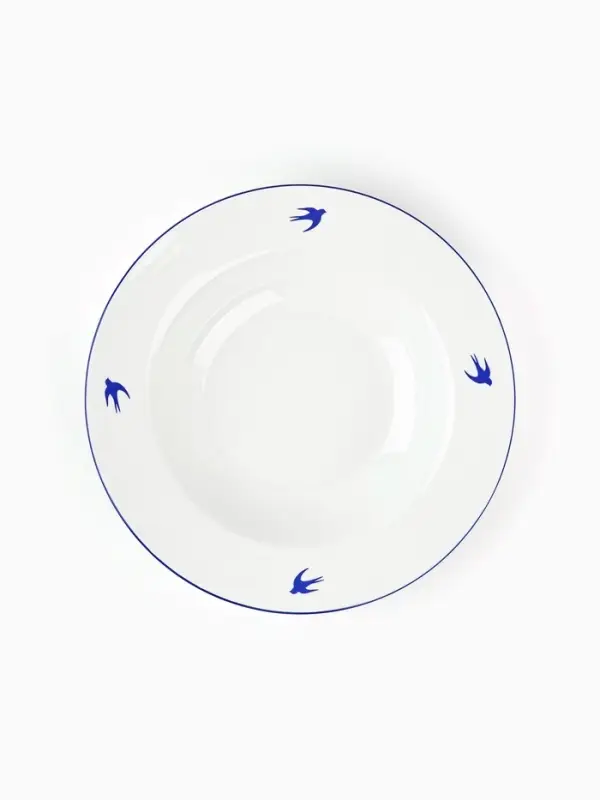 Тарелка суповая керамическая &laquo;Ласточка&raquo;, d=22.4 см, ручная работа