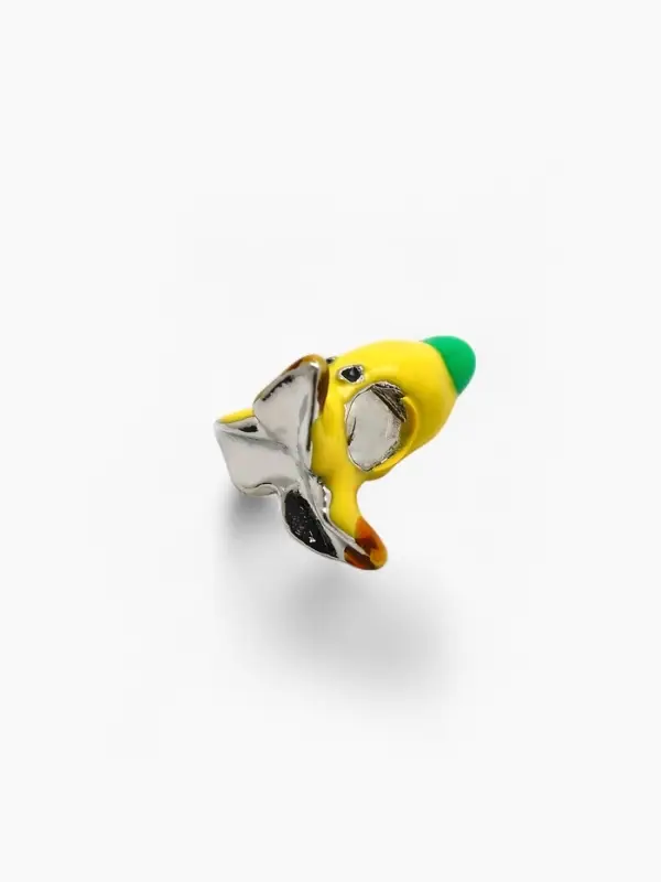 Шарм &laquo;Банан&raquo;, жёлто-зелёный в чернёном серебре