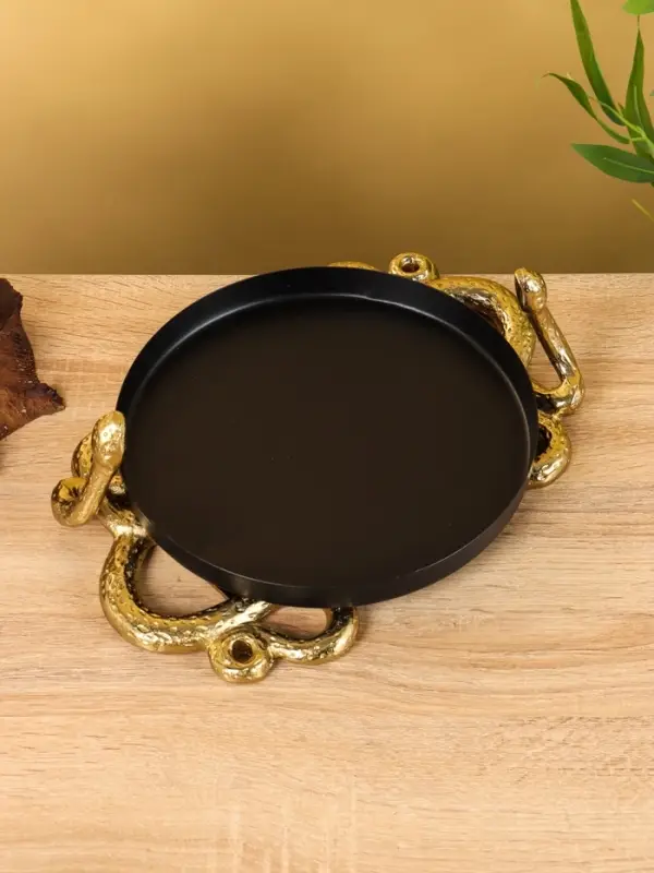 Поднос с бортиками «Золотая змейка», 33×24×10 см, алюминий, сталь Поднос с бортиками «Золотая змейка», 33×24×10 см, алюминий, сталь