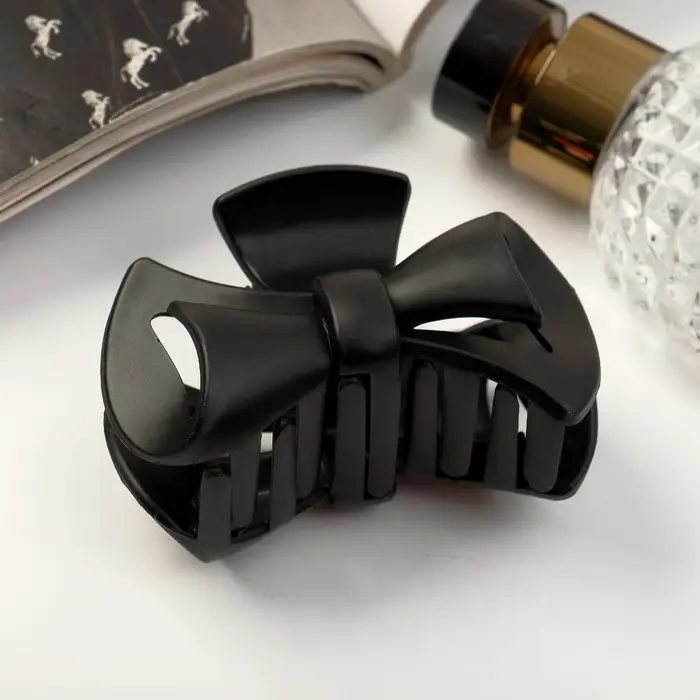 Крабик для волос «Матовый», бантик люкс, 7.5 см, чёрный Крабик для волос «Матовый», бантик люкс, 7.5 см, чёрный