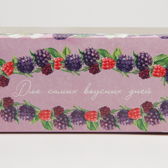 Кондитерская упаковка, коробка для кекса с окном, «Ягодная», 26 х 10 х 8 см Кондитерская упаковка, коробка для кекса с окном, «Ягодная», 26 х 10 х 8 см