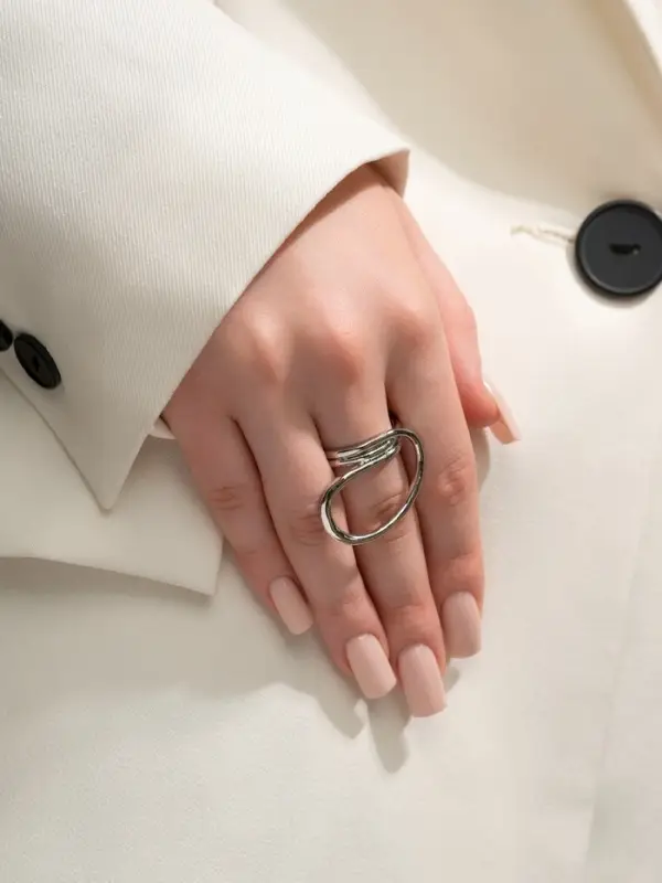 Кольцо металл &laquo;Спираль&raquo;, цвет серебро, безразмерное