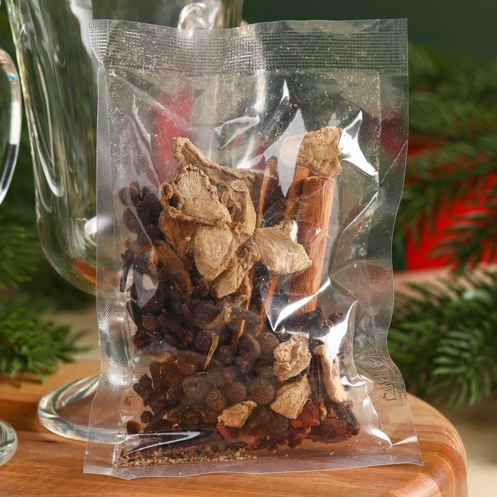 Набор для пиготовления глинтвейна с бокалами «Новый год: Счастья»: специи, 30 г., бокалы 2 шт. х 250 мл. Набор для пиготовления глинтвейна с бокалами «Новый год: Счастья»: специи, 30 г., бокалы 2 шт. х 250 мл.