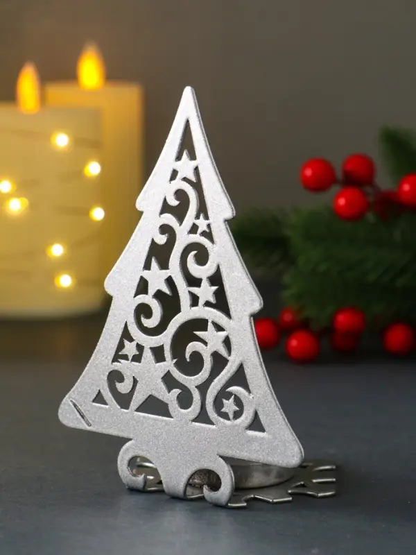 Подсвечник новогодний  Подсвечник новогодний "Ёлка со звёздами" серебряный 6,6х9х12,5 см