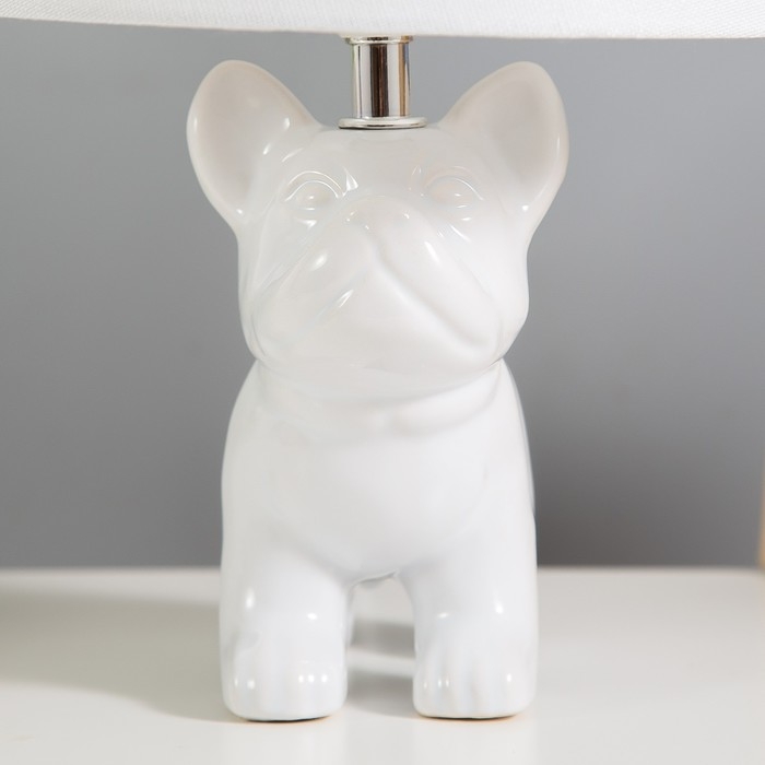 Настольная лампа Настольная лампа "Бернард" 1х40Вт Е14 провод-1,6м белый 21х21х30см