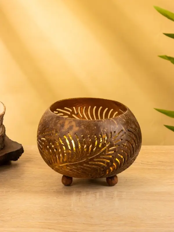 Подсвечник из кокоса, 15×15×13 см, коричневый