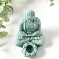 Подсвечник/подставка под конус полистоун "Будда и лотос" зелёный d=1,5 см 7,7х5,5х9 см
