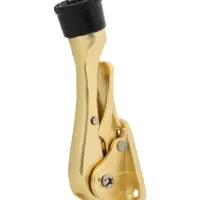 Фиксатор дверной LOCKLAND “козья ножка”, с автоподъемом, цвет золото Фиксатор дверной LOCKLAND “козья ножка”, с автоподъемом, цвет золото