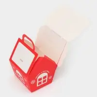 Коробка складная Новогодняя «Домик» красная 8.5×8.5×10 см
