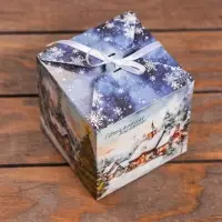 Коробка складная, подарочная новогодняя "Зимний пейзаж" 12 х 12 х 12 см.
