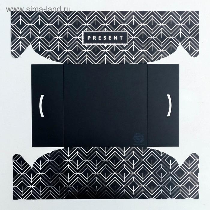 Коробка для капкейков, кондитерская упаковка, 4 ячейки, Present, 16 х 16 х 10 см Коробка для капкейков, кондитерская упаковка, 4 ячейки, Present, 16 х 16 х 10 см