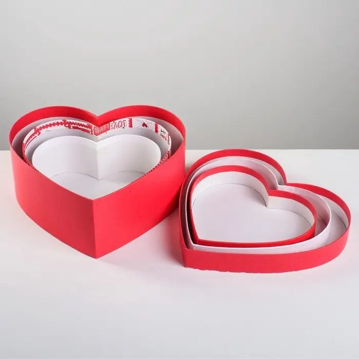 Набор коробок 3 в 1, упаковка подарочная, &laquo;Любовь повсюду&raquo;, 16&times;14&times;6 см‒22&times;20&times;9 см