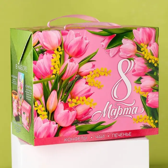 Подарочный набор &laquo;8 марта&raquo;, чай зелёный со вкусом жасмина 50 г., печенье брауни 120 г., конфеты с шоколадной начинкой 110 г.