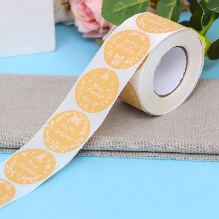 Наклейки крафт в рулоне Наклейки крафт в рулоне "НГ",500 шт,3,8 х 3,8см