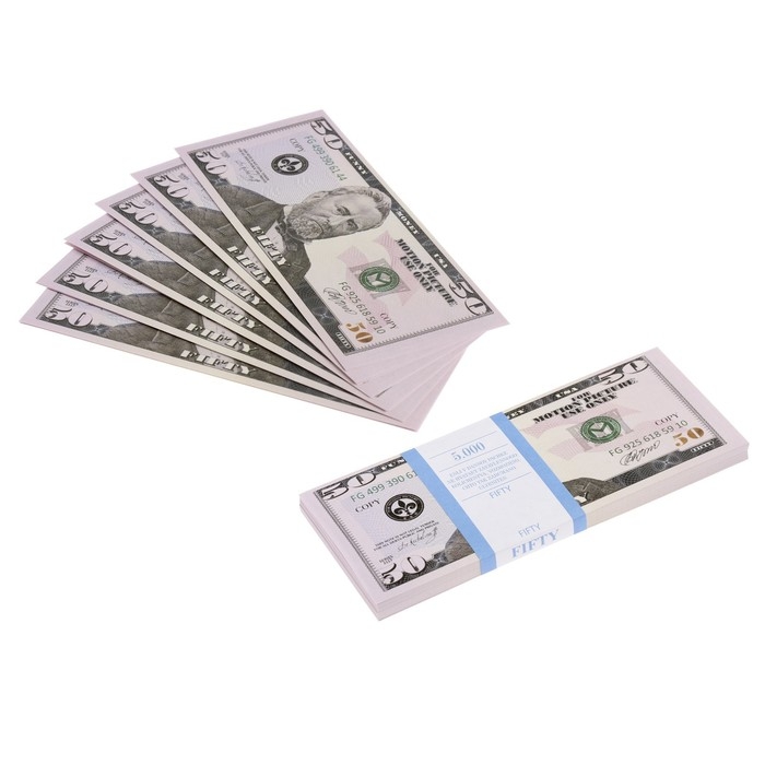 Пачка купюр 50 долларов Пачка купюр 50 долларов