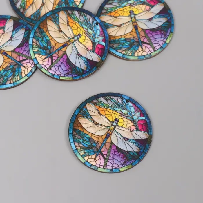Декор для творчества дерево Декор для творчества дерево "Стрекоза. Витраж" 4,6х4,6х0,3 см