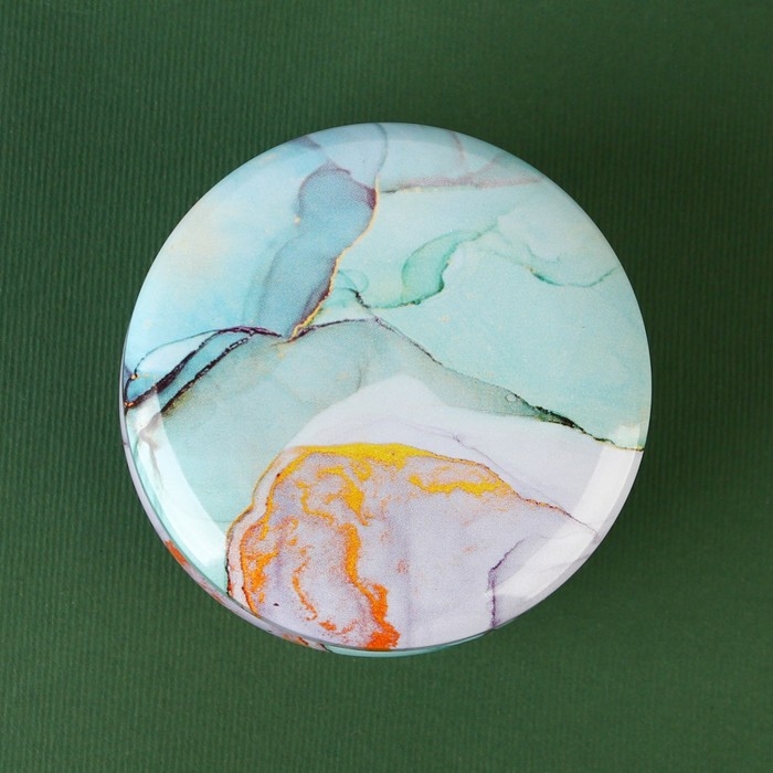 Новогодняя ароматическая свеча в банке «Новый год: Голубой мрамор», аромат еловые шишки, 6 х 6 х 4 см. Новогодняя ароматическая свеча в банке «Новый год: Голубой мрамор», аромат еловые шишки, 6 х 6 х 4 см.