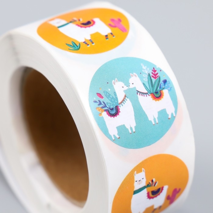 Наклейка бумага "Альпаки" d=2,5 см 500 шт в рулоне 3х6,5х6,5 см