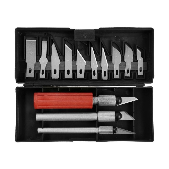 Набор резцов универсальных ЛОМ, пластиковая рукоятка, 13 шт. Набор резцов универсальных ЛОМ, пластиковая рукоятка, 13 шт.