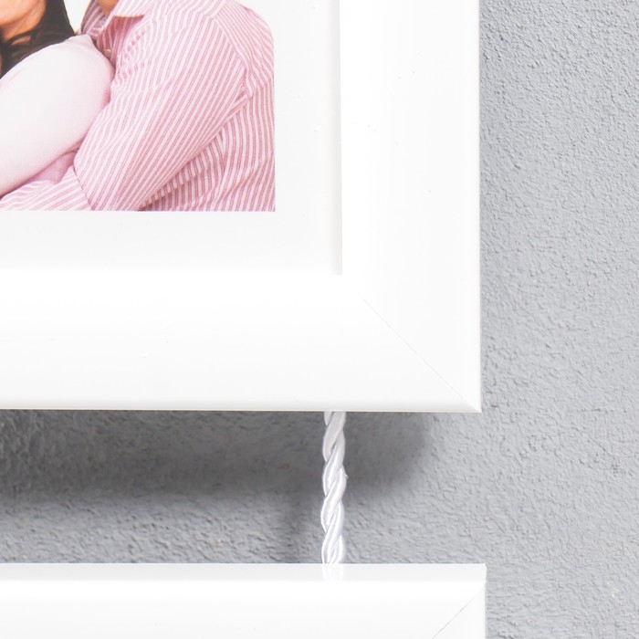 Фоторамка на 3 фото 10х15 см подвесная  белый (пластиковый экран) Фоторамка на 3 фото 10х15 см подвесная  белый (пластиковый экран)