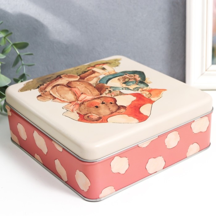 Шкатулка металл квадрат Шкатулка металл квадрат "Малышка и игрушечный медведь" 5,8х17х17 см