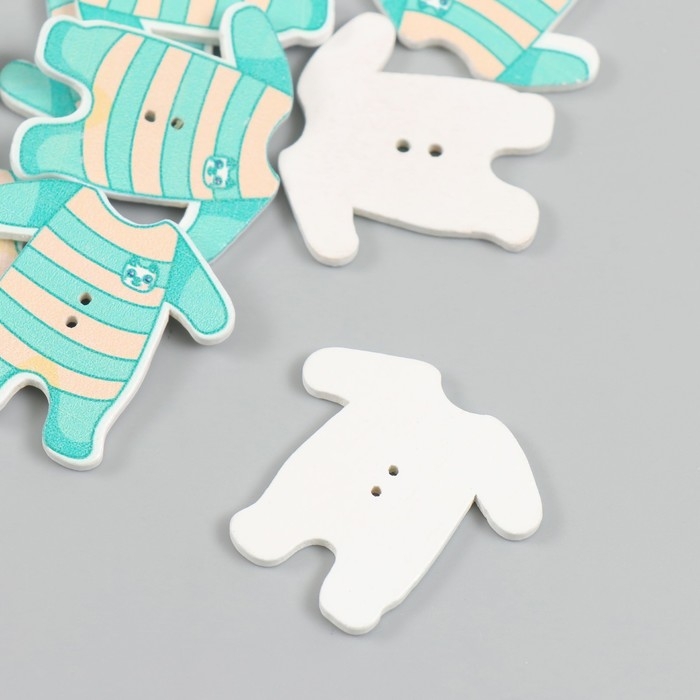 Пуговицы дерево для творчества 2 прокола Пуговицы дерево для творчества 2 прокола "Комбинезон зелёный" набор 15 шт 3,2х3,3 см