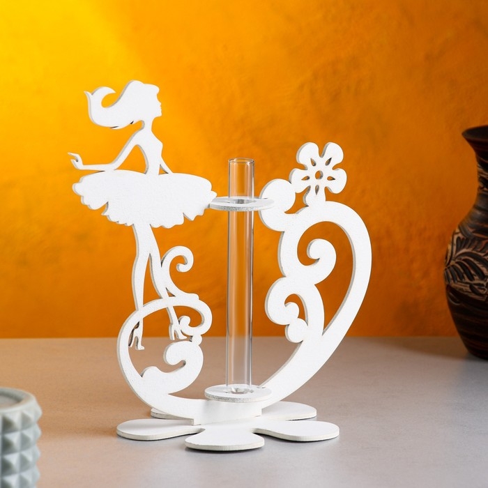 Кашпо деревянное 13.5×13×22 см с 1 колбой  Кашпо деревянное 13.5×13×22 см с 1 колбой "Балерина", белый Дарим Красиво