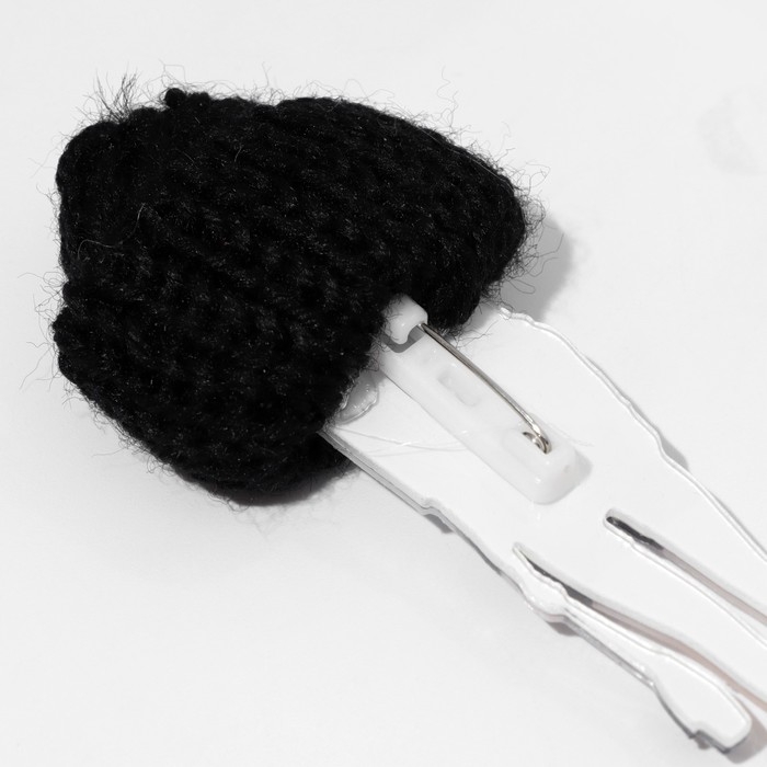 Брошь «Девочка» в велосипедках, цветная в серебре Брошь «Девочка» в велосипедках, цветная в серебре