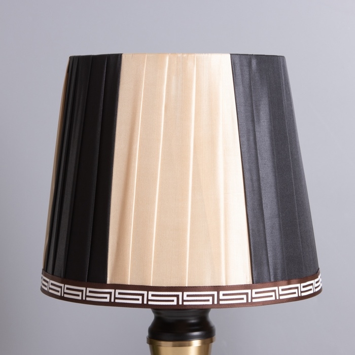 Лампа настольная Лампа настольная "Крис" 1х40Вт Е27 бронза 25х25х46,5см