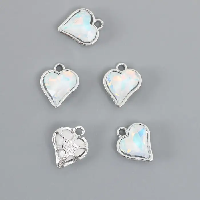 Декор для творчества металл, страз "Сердечко" белый 1,6х1,4 см