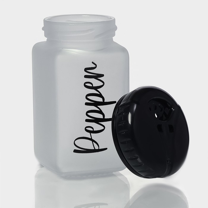 Набор для специй на подставке «Классика», 2 предмета: солонка 150 мл, перечница 150 мл